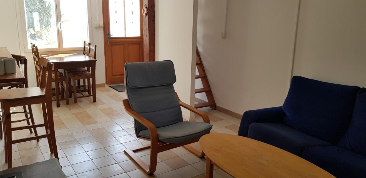 Petite Maison Refaite A Neuf Dans Mas Du 19Eme Siecle Arles Eksteriør bilde