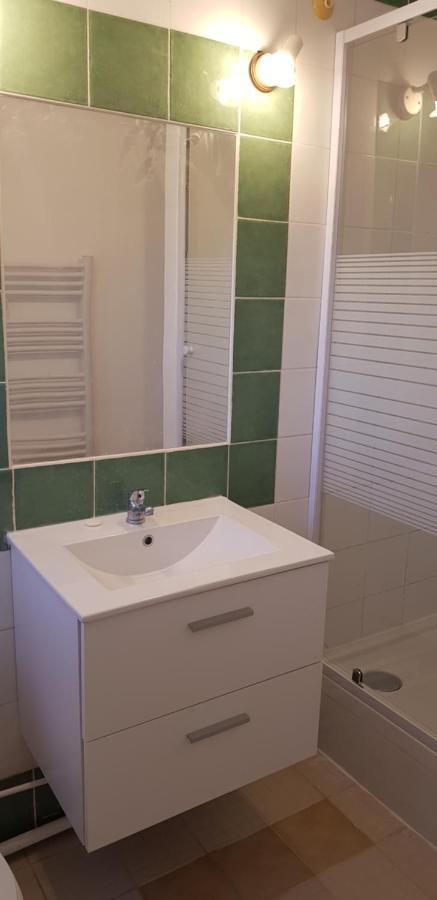 Petite Maison Refaite A Neuf Dans Mas Du 19Eme Siecle Arles Eksteriør bilde